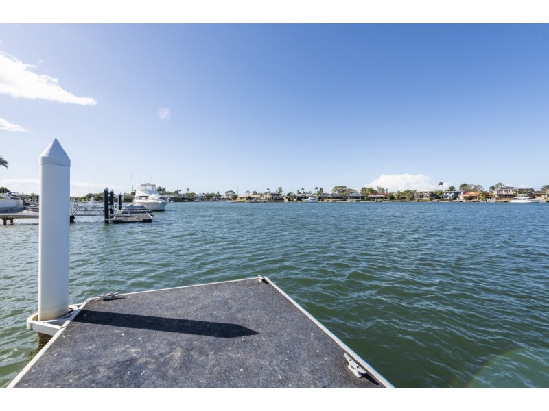 16 Acacia Circuit, Yamba NSW 2464