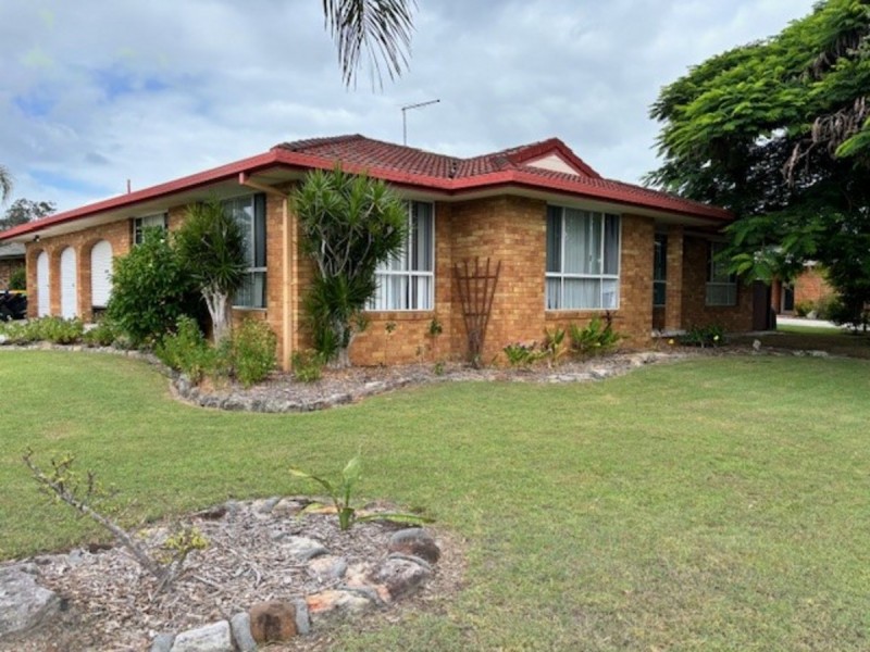 2 Toona Place, Yamba NSW 2464