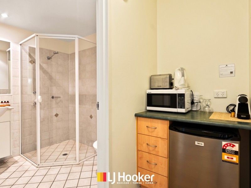 2/4 Queen Street, Yamba NSW 2464