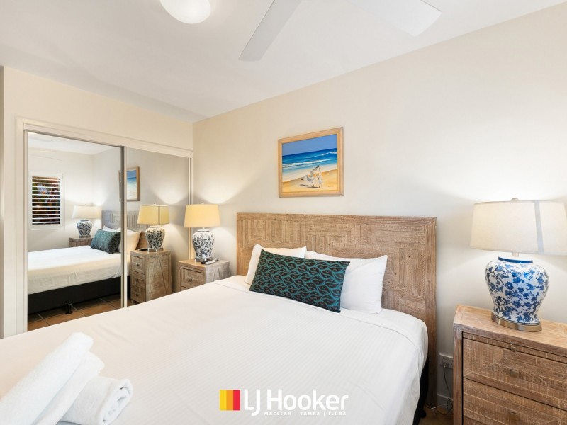 2/4 Queen Street, Yamba NSW 2464