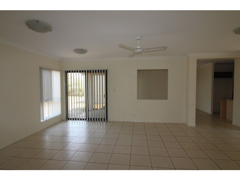 15 Oceania Court, Yamba NSW 2464