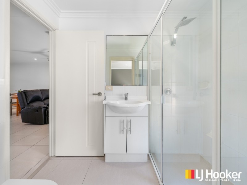 2/32 Park Avenue, Yamba NSW 2464