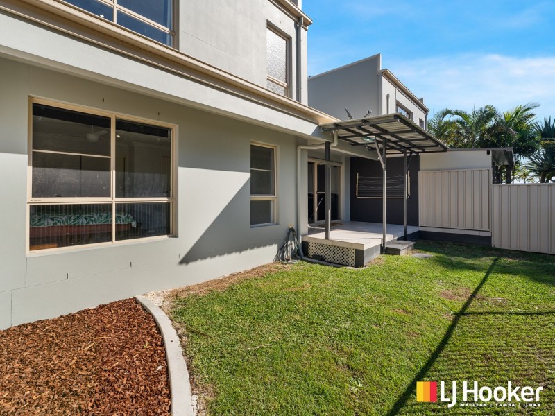 2/32 Park Avenue, Yamba NSW 2464