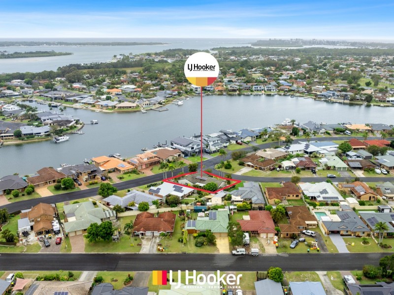 25 Acacia Circuit, Yamba NSW 2464