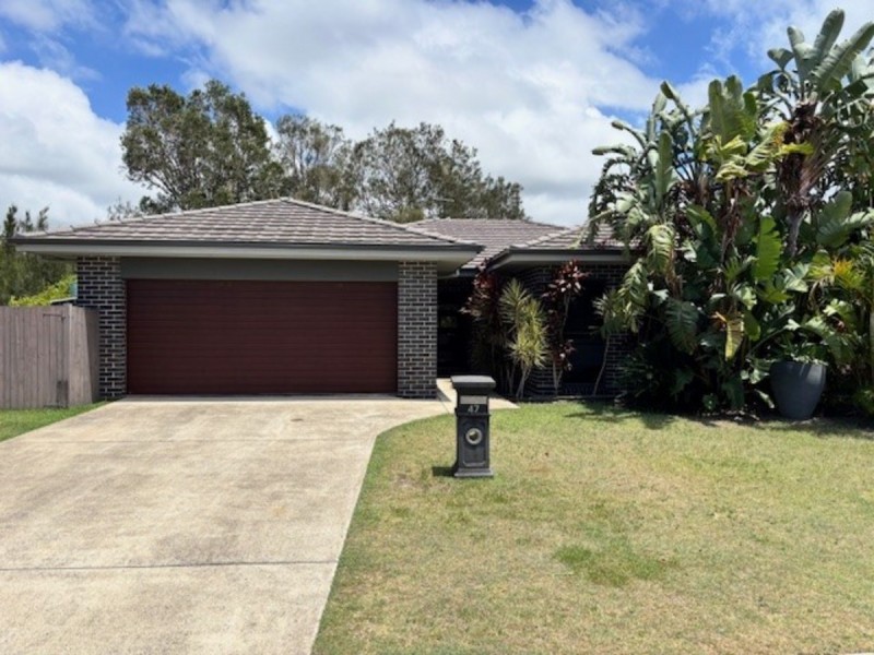 47 William Avenue, Yamba NSW 2464