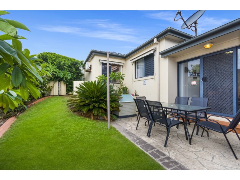 8 Oceania Court, Yamba NSW 2464