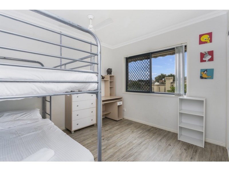 8 Oceania Court, Yamba NSW 2464