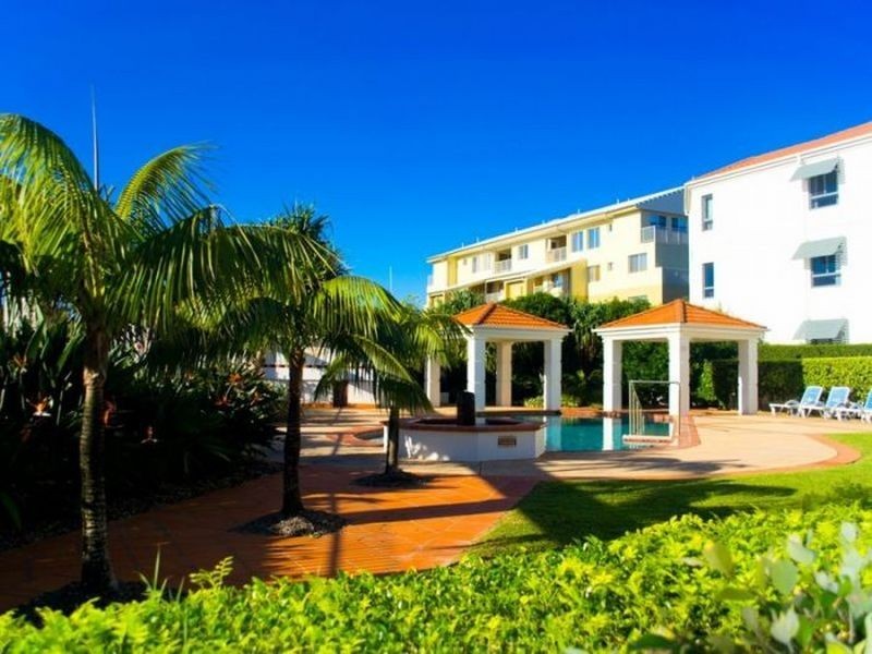 B4-U1 The Breakers/18-20 Pacific Parade, Yamba NSW 2464