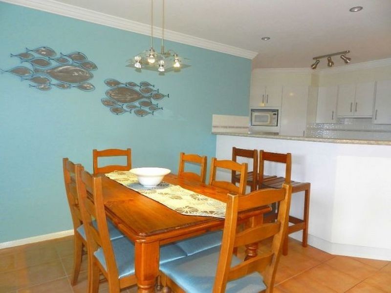 B4-U1 The Breakers/18-20 Pacific Parade, Yamba NSW 2464