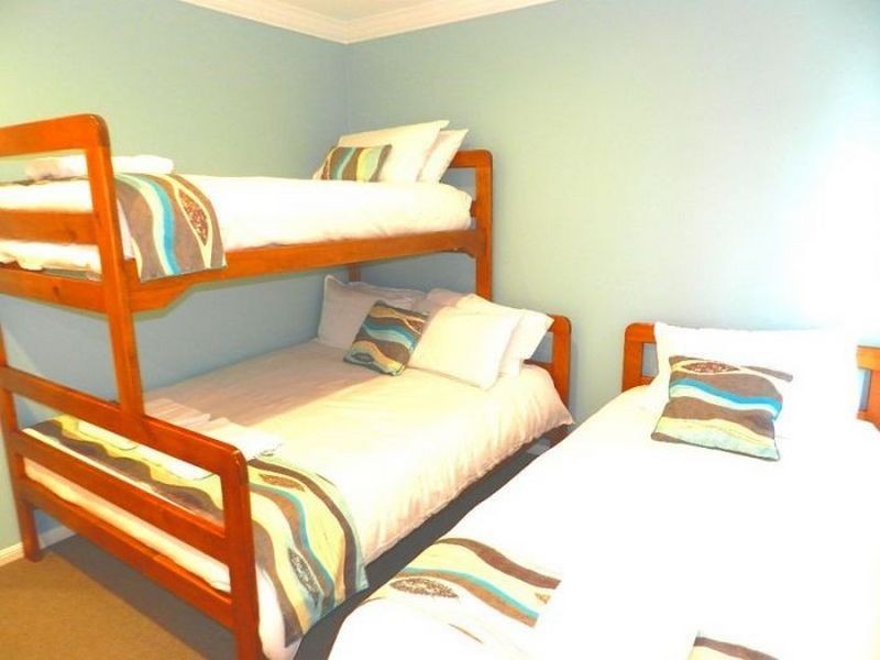 B4-U1 The Breakers/18-20 Pacific Parade, Yamba NSW 2464