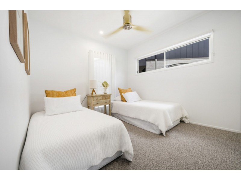 39 Witonga Drive, Yamba NSW 2464