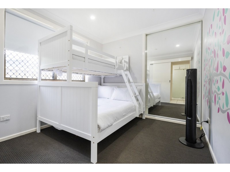 16 Coonawarra Court, Yamba NSW 2464