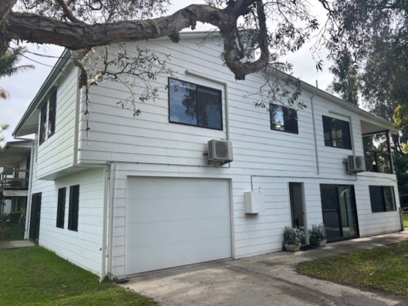 9A Yamba Street, Palmers Island NSW 2463