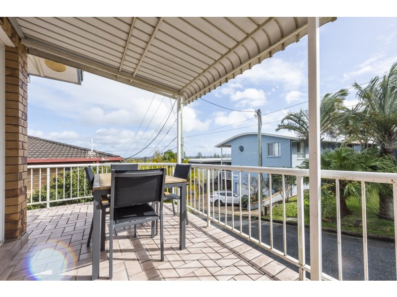 1/6 Convent Lane, Yamba NSW 2464