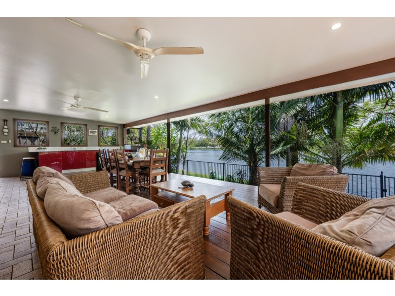 17 Osprey Drive, Yamba NSW 2464