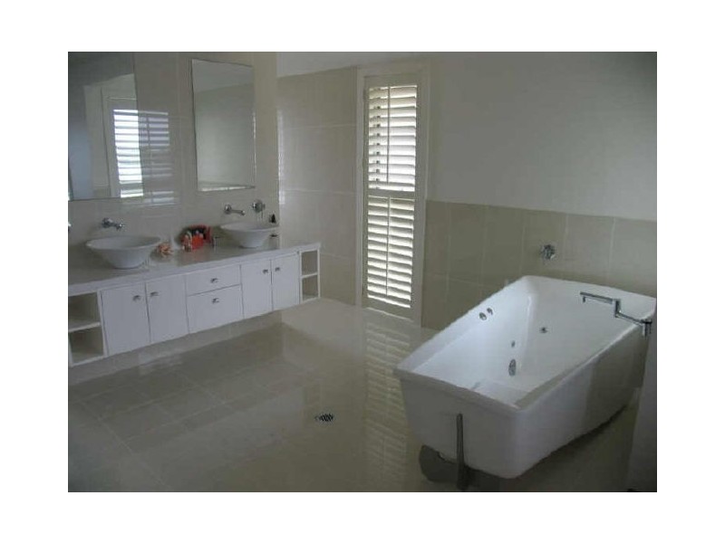 111 Witonga Drive, Yamba NSW 2464