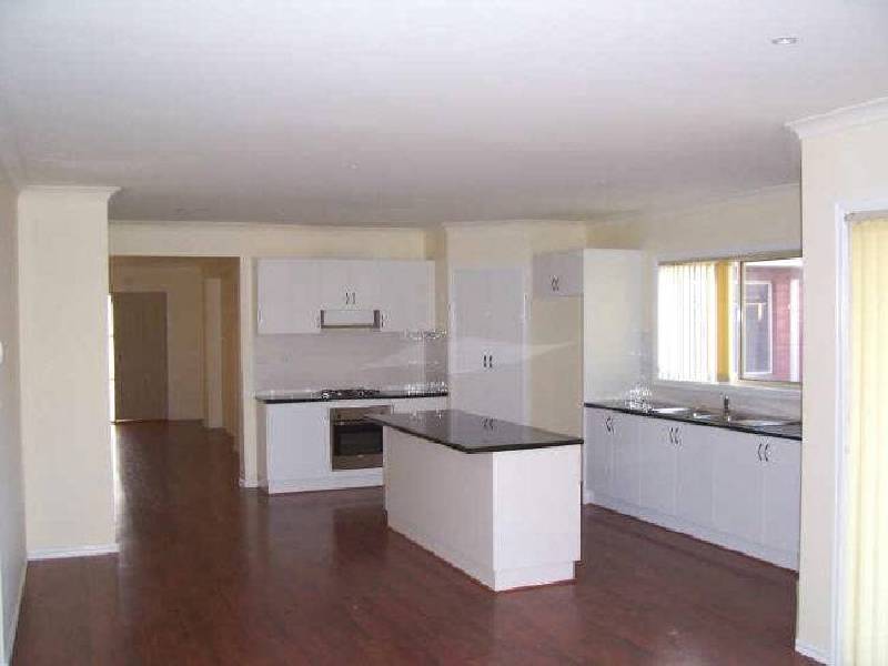 89 Hamilton Hume Parade, Craigieburn VIC 3064