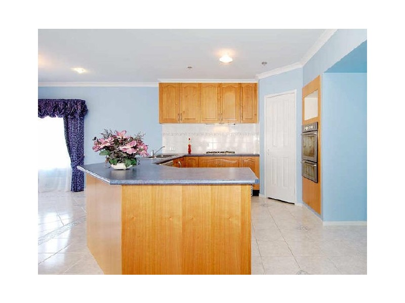 31 Eagleview Way, Craigieburn VIC 3064