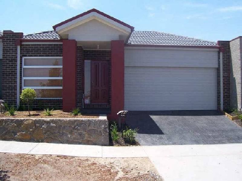 8 Herryls Lane, Craigieburn VIC 3064