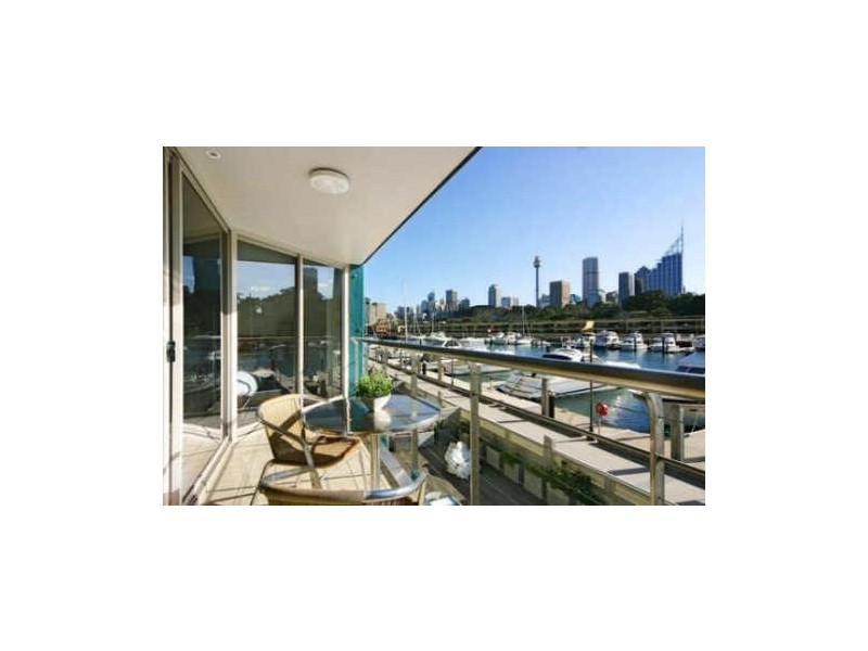 215/6 Cowper Wharf Road, Woolloomooloo NSW 2011