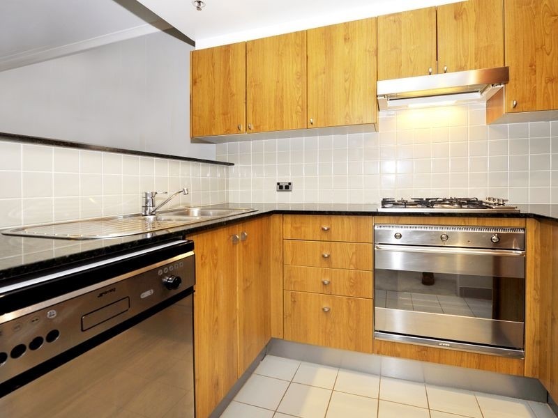 1702/5 Hosking Place, Sydney NSW 2000