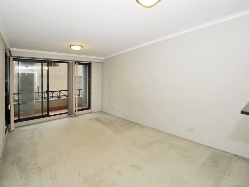 1702/5 Hosking Place, Sydney NSW 2000