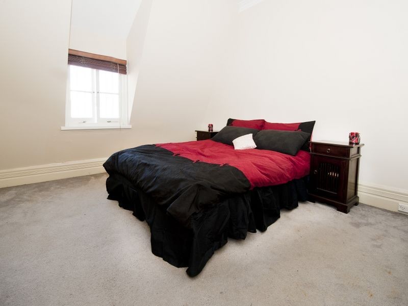 8 Lennox Street, Newtown NSW 2042