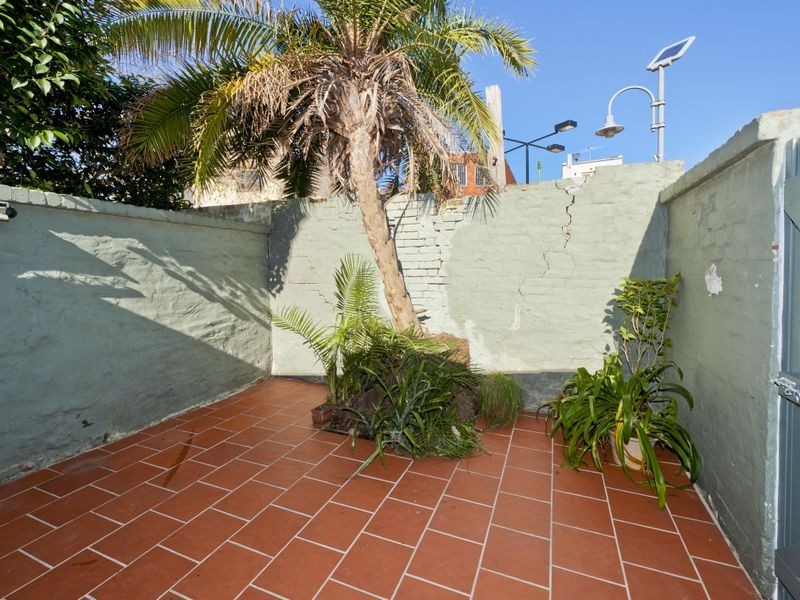 8 Lennox Street, Newtown NSW 2042