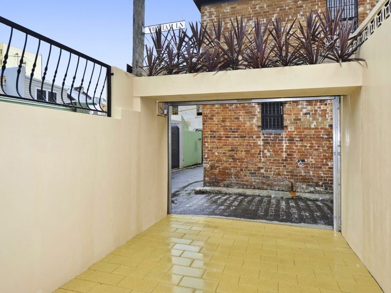 30 Denham Street, Surry Hills NSW 2010