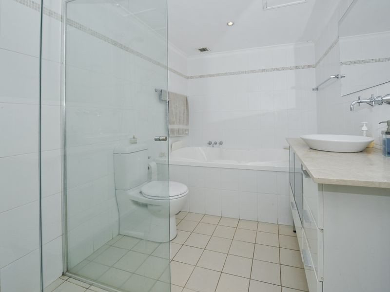 11/3 Olivia Lane, Surry Hills NSW 2010