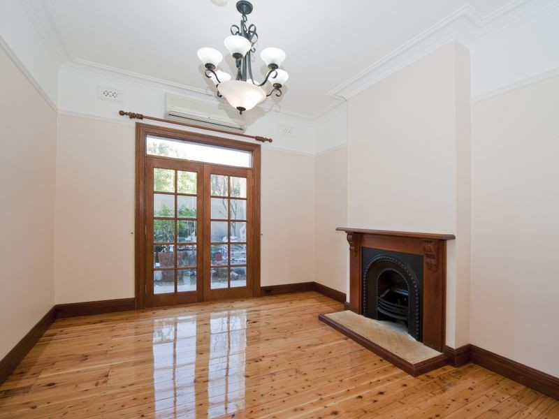 9 Gordon Street, Petersham NSW 2049