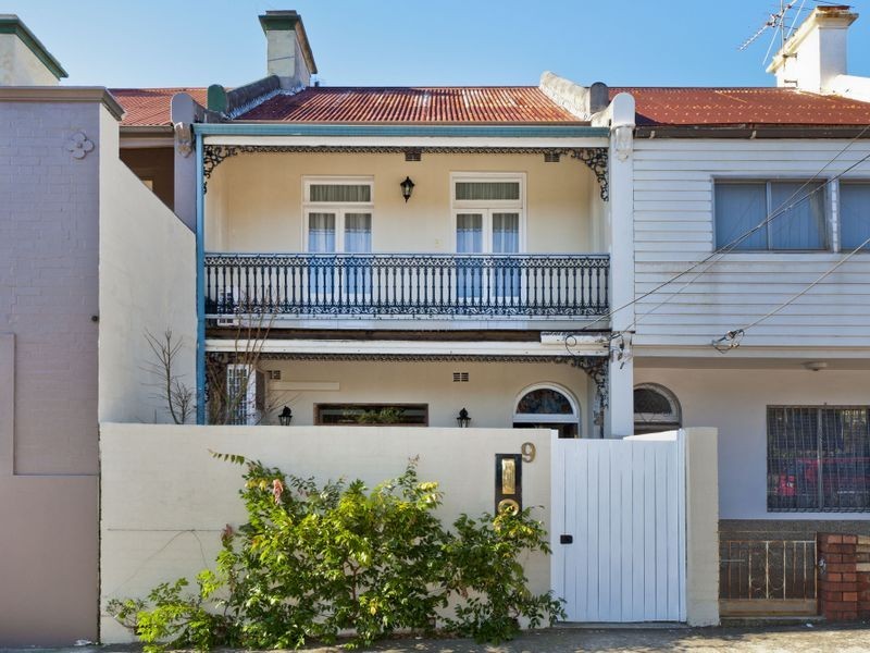 9 Gordon Street, Petersham NSW 2049