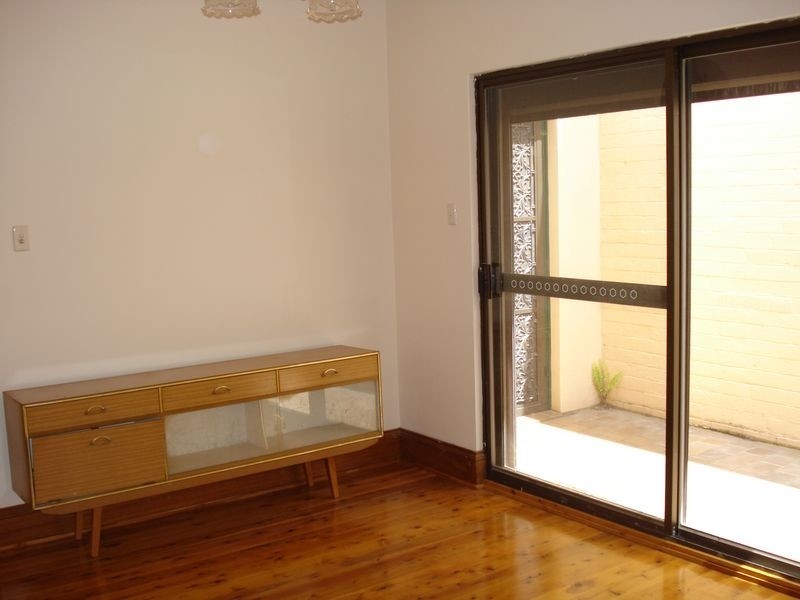 152 Station Street, Newtown NSW 2042