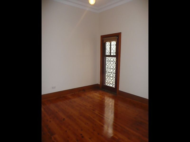 152 Station Street, Newtown NSW 2042