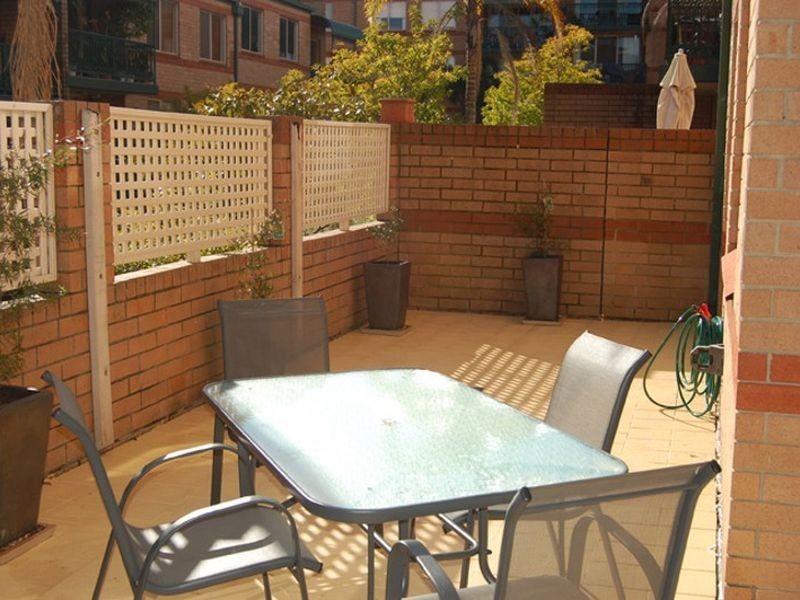 8/128 George Street, Redfern NSW 2016