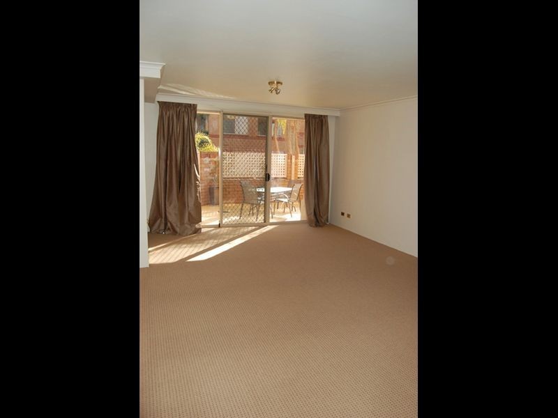 8/128 George Street, Redfern NSW 2016