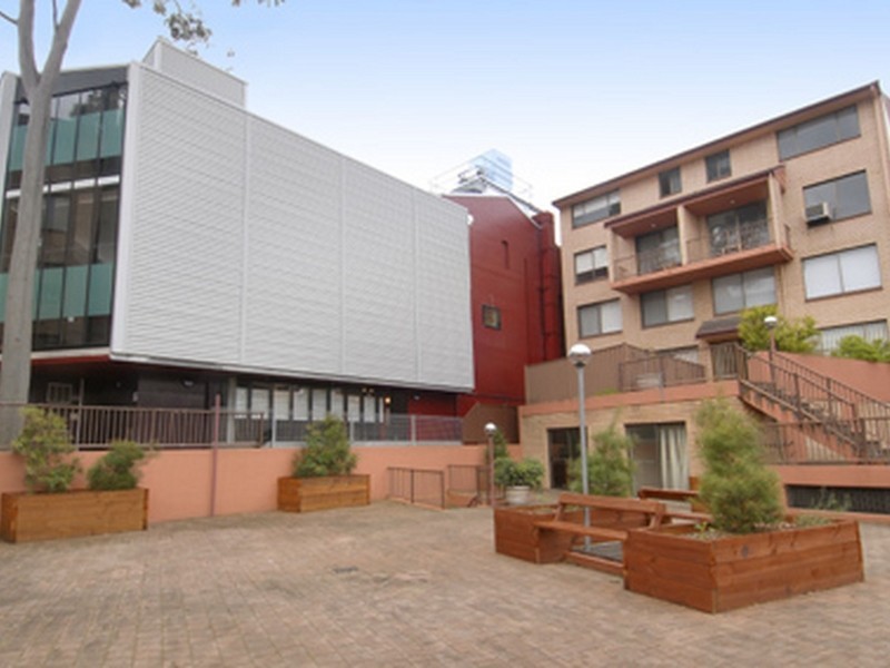 61/2 Goodlet Street, Surry Hills NSW 2010