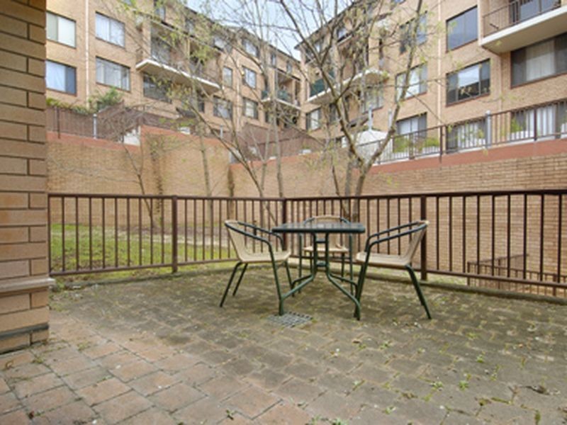 61/2 Goodlet Street, Surry Hills NSW 2010