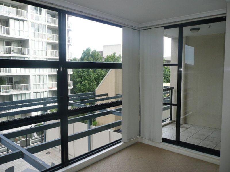 605/174 Goulburn Street, Surry Hills NSW 2010