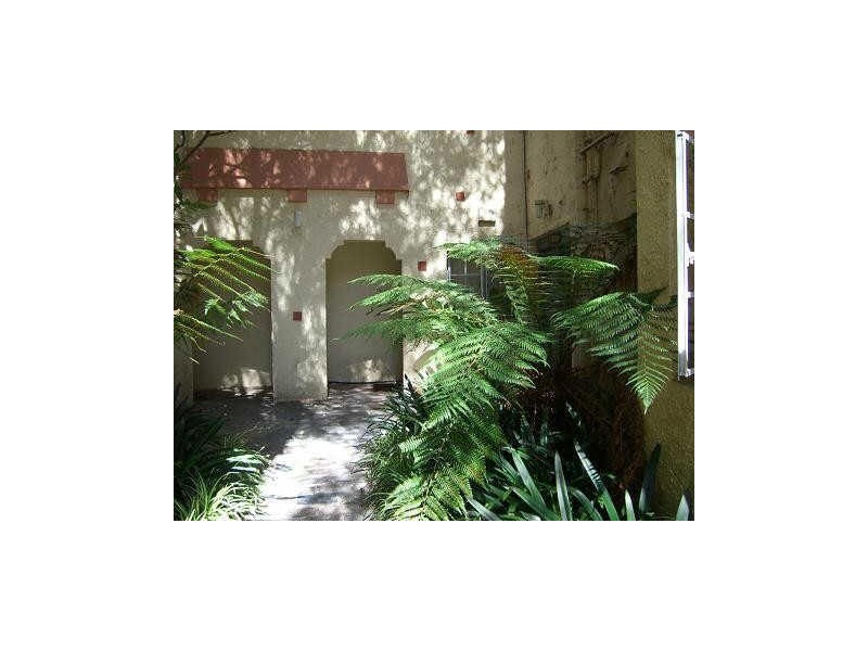 8/64 Sir Thomas Mitchell Road, Bondi NSW 2026