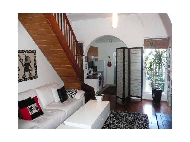 135 Goodlet Street, Surry Hills NSW 2010