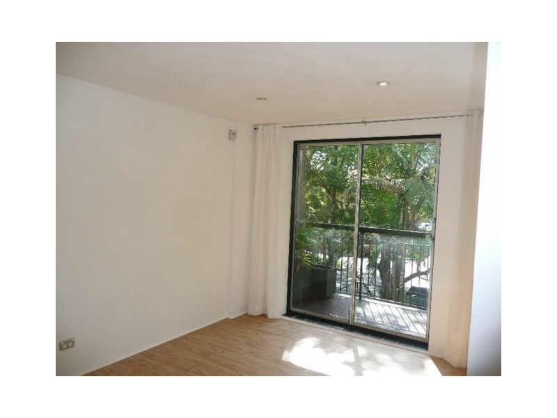 13/679 Bourke Street, Surry Hills NSW 2010