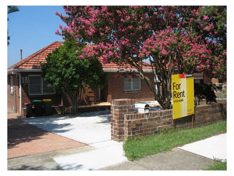 18 Macquarie Street, Greenacre NSW 2190