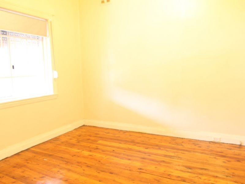 15 Fairmount Street, Lakemba NSW 2195