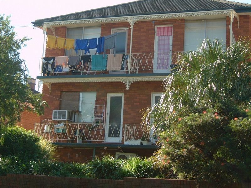 2/102 Ernest Street, Lakemba NSW 2195