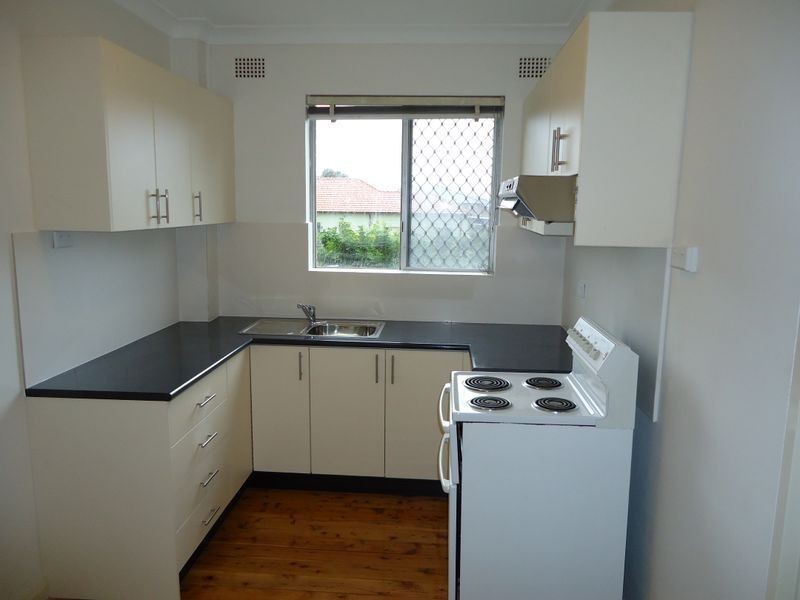 2/54 Knox Street, Belmore NSW 2192