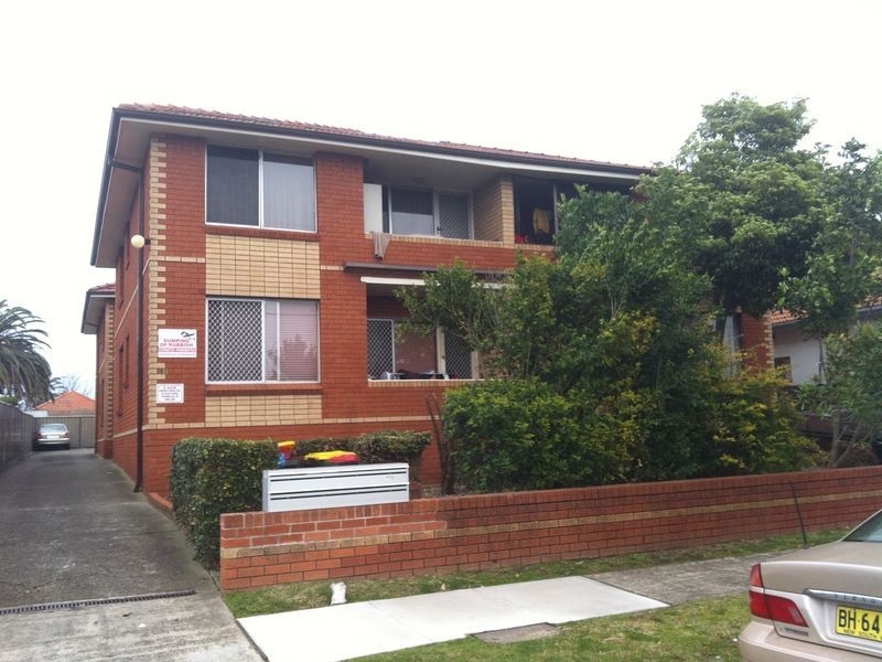 2/87 Dudley, Punchbowl NSW 2196