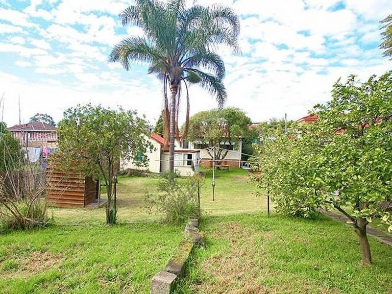 55 Chamberlain Rd, Guildford NSW 2161