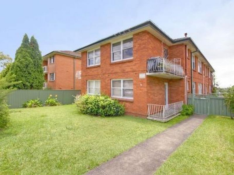 8/26 Moreton street, Lakemba NSW 2195