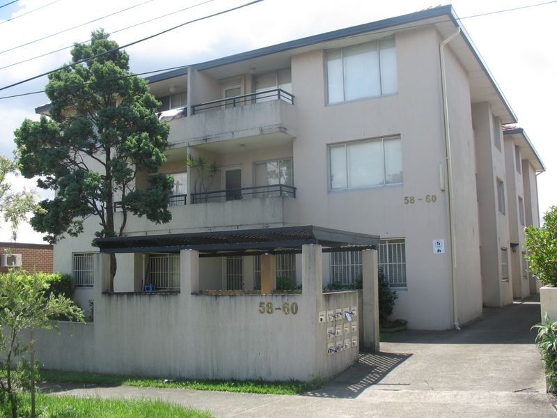 12/58-60 taylor street, Lakemba NSW 2195